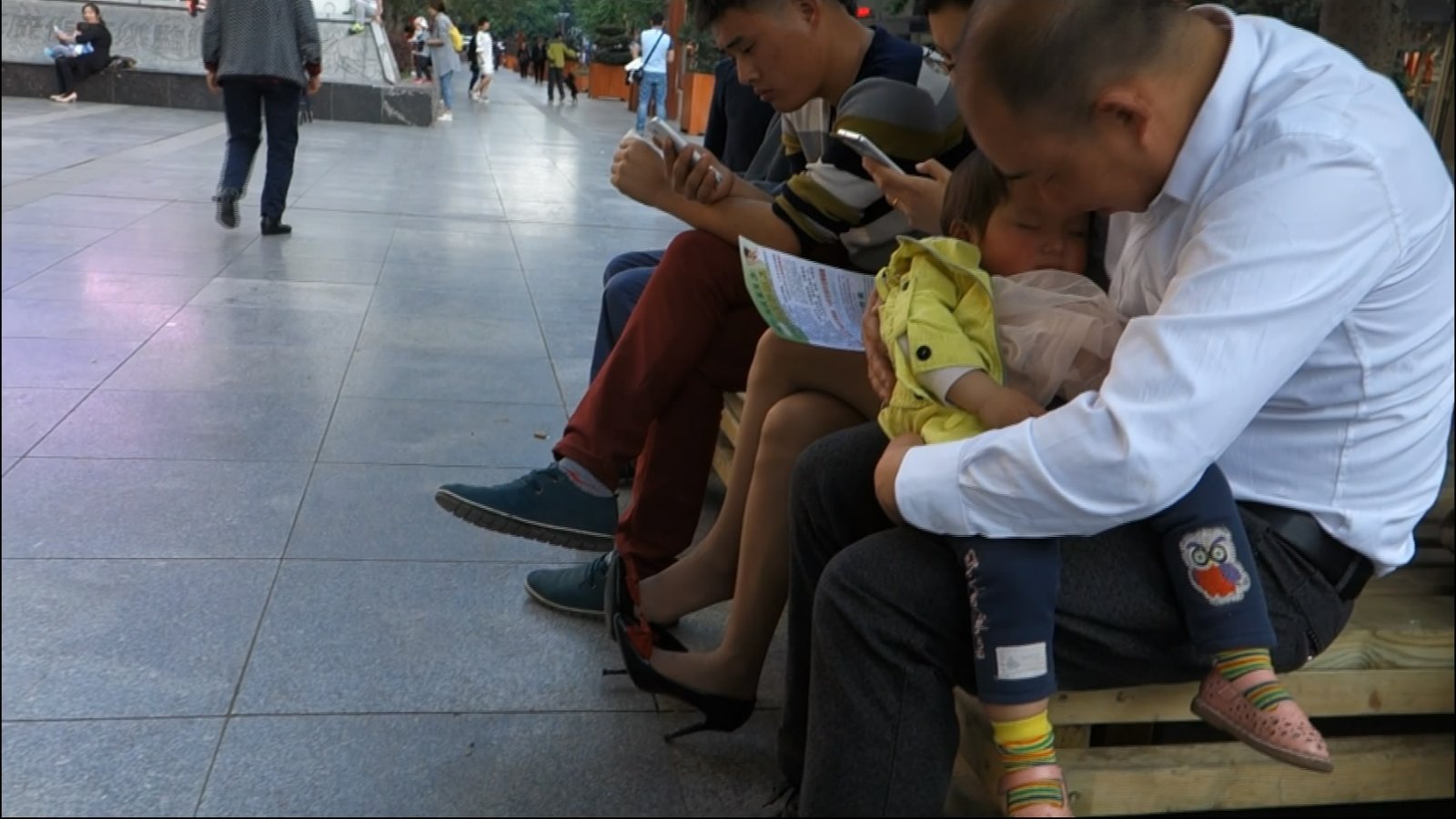 streetsnapdangl[00 00 17][20181129 233321 9]